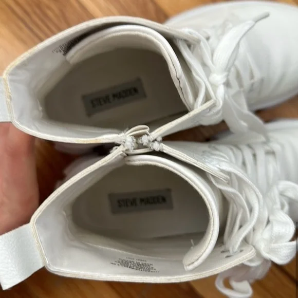 Women's White Lace-Up Boots - Picture 5 of 5